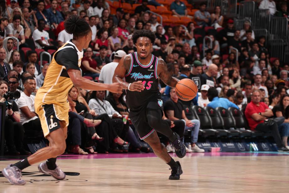 开云-NBA-阿德巴约14+9+7韦尔24+19+7 热火大胜奇才