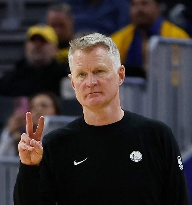 kaiyun-四冠教头将离队？记者：这可能是科尔执教勇士的最后一赛季